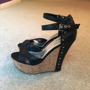 Baker’s Black Wedges